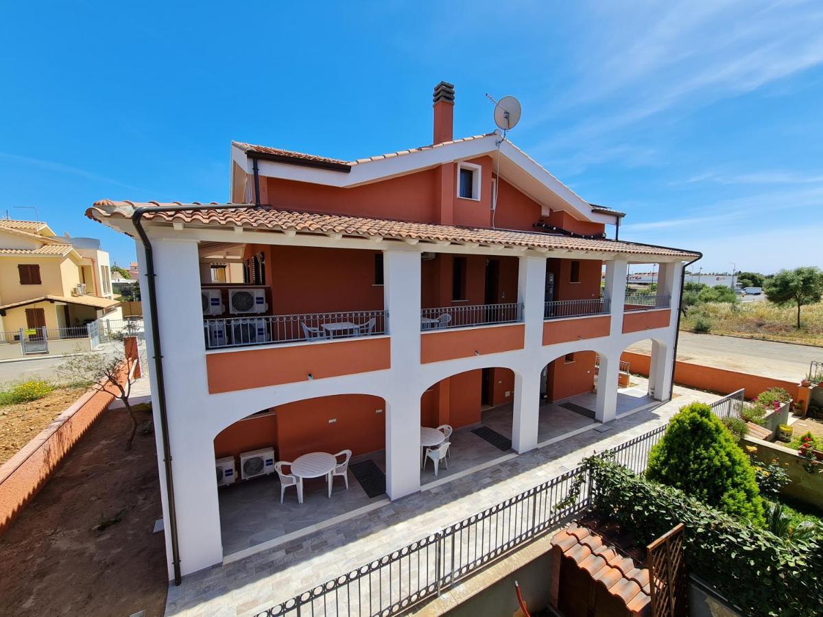 Il Risveglio Di Pula Domo Hotel Exterior foto