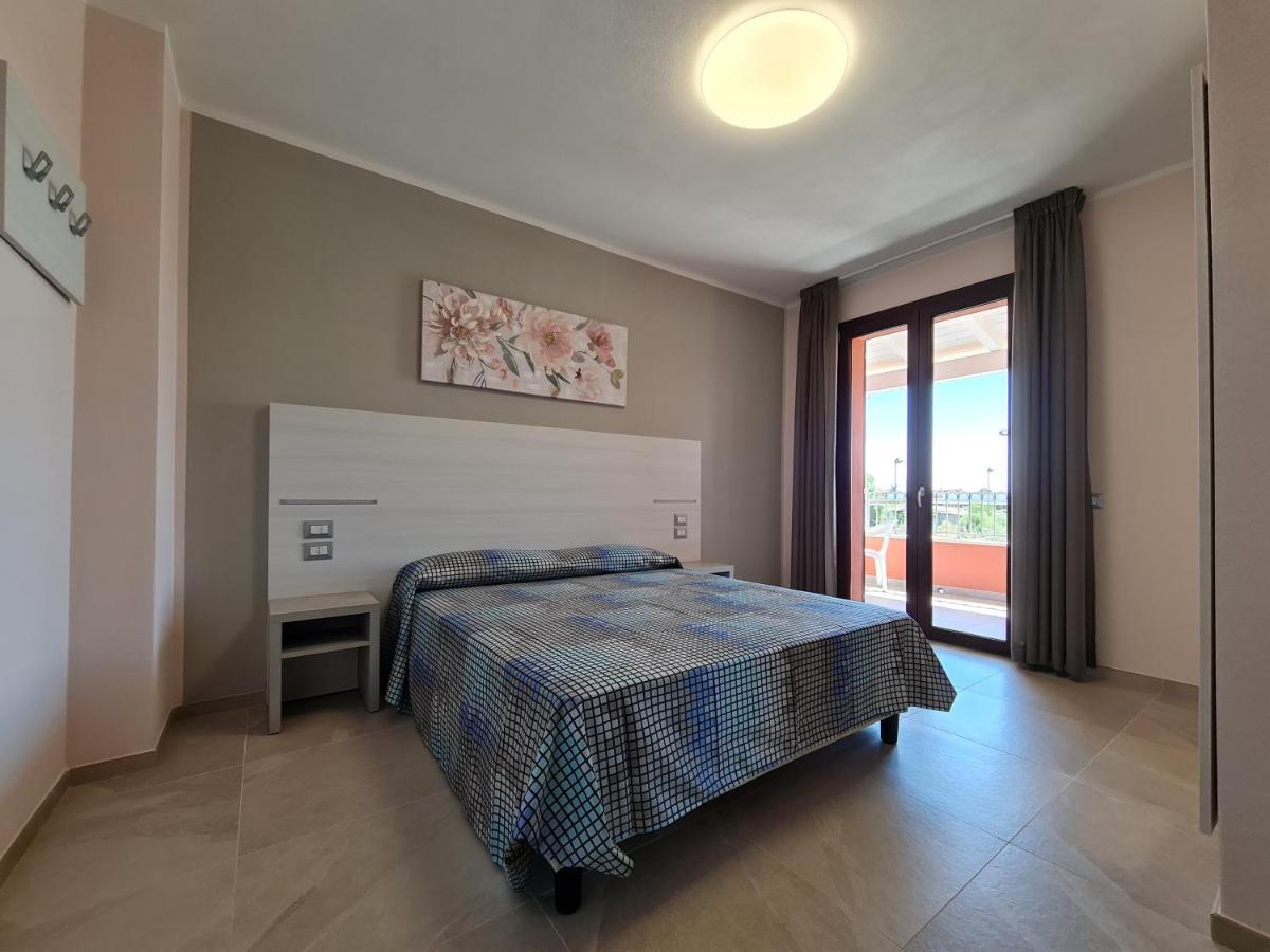Il Risveglio Di Pula Domo Hotel Exterior foto