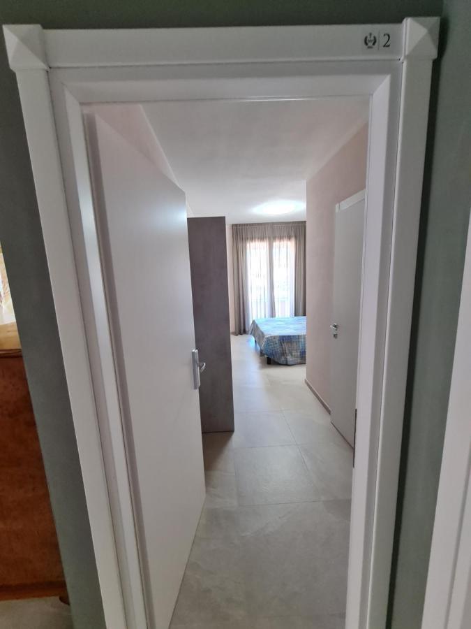 Il Risveglio Di Pula Domo Hotel Exterior foto